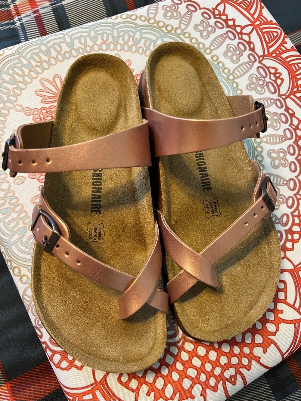Cushionaire sandals